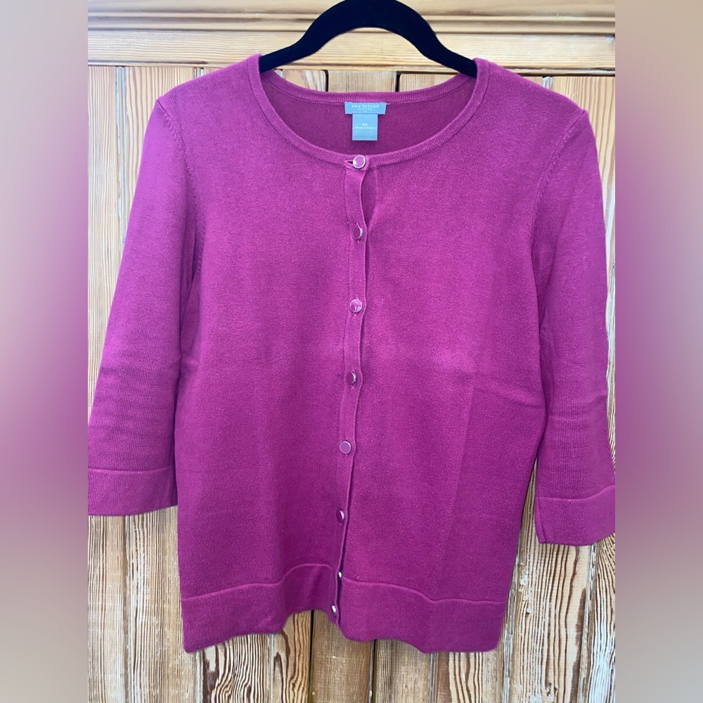 Ann Taylor plum sweater, size MP